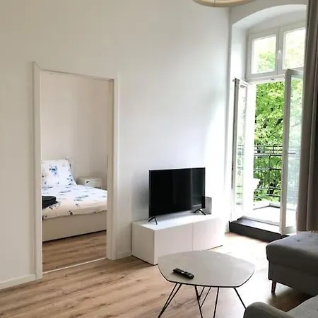 Apartment Charming Peaceful Apartment *